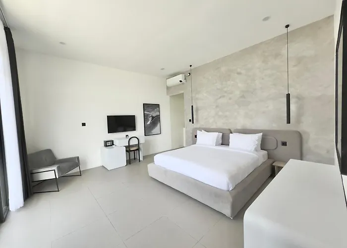 Nomad Mansion By Elevate Group