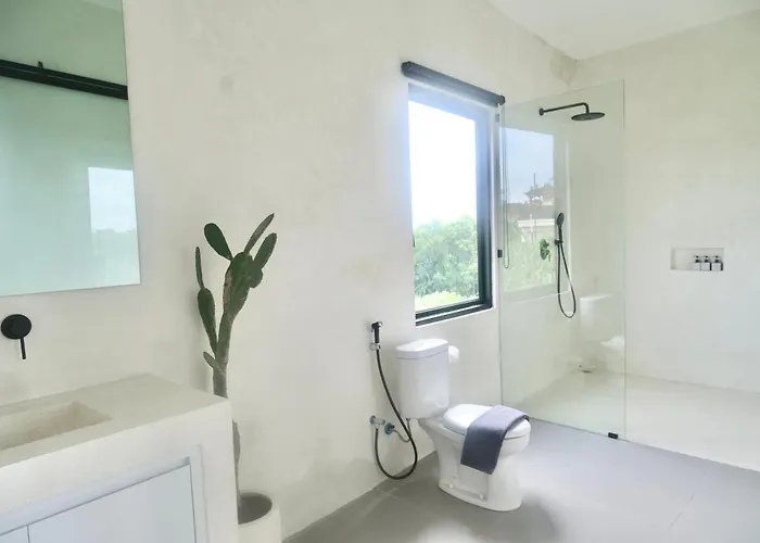 Nomad Mansion By Elevate Group Kerobokan